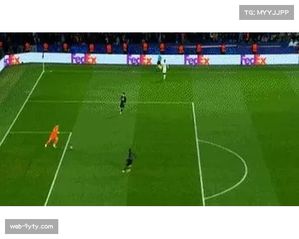 巴黎5-2切尔西占先机，K77双响登贝莱建功